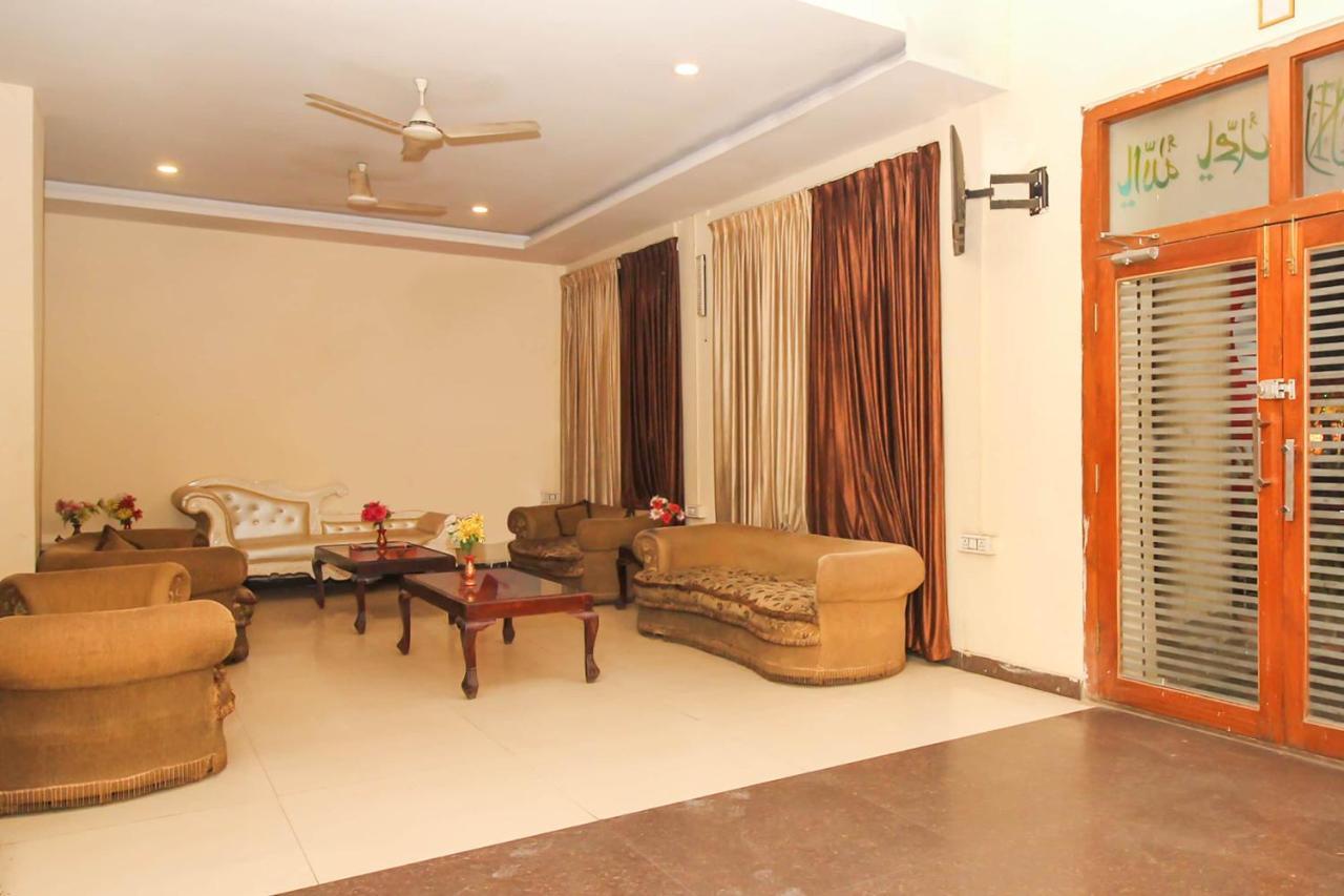 Oyo 7343 Al Shareef Palace Hyderabad Eksteriør billede